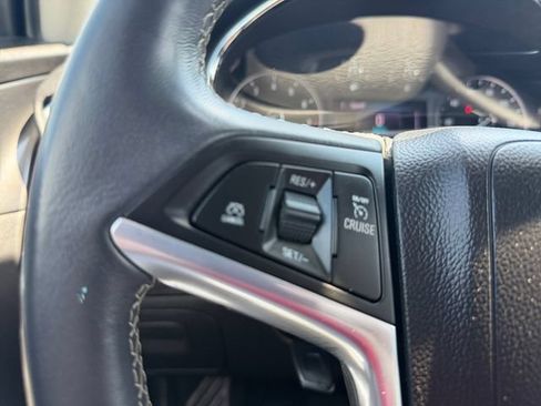 Used 2022 Buick Encore Preferred w/ Safety Package AWD/4WD image 18
