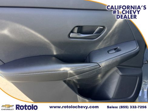 Used 2024 Nissan Sentra SV FWD image 16