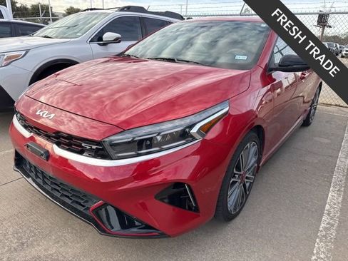 Certified 2022 Kia Forte GT image 2