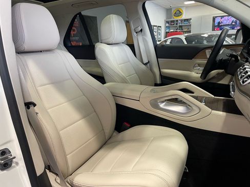Used 2022 Mercedes-Benz GLE 350 w/ Premium Package image 41