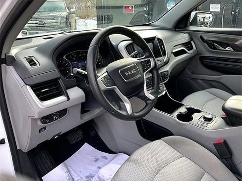 Used 2023 GMC Terrain SLE w/ Driver Convenience Package image 14