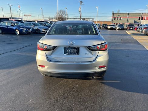 Used 2018 Toyota Yaris iA image 8