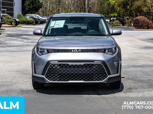 Used 2025 Kia Soul LX w/ LX Technology Package image 11