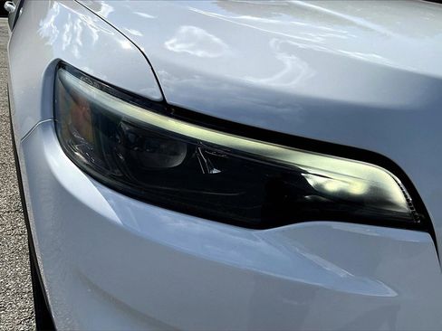 Used 2023 Jeep Cherokee Altitude Lux image 29