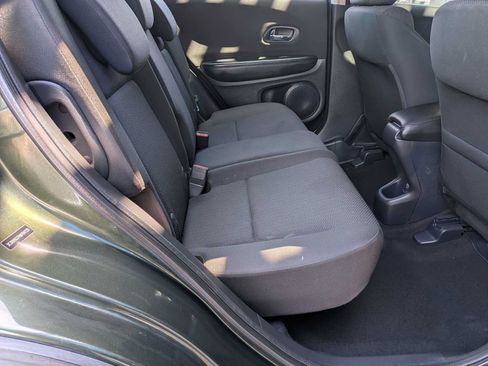 Used 2017 Honda HR-V LX image 15