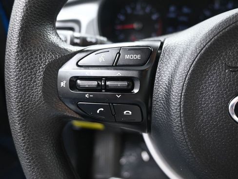 Used 2021 Kia Rio S image 24