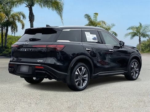 Certified 2023 INFINITI QX60 Luxe w/ Cargo Package image 4