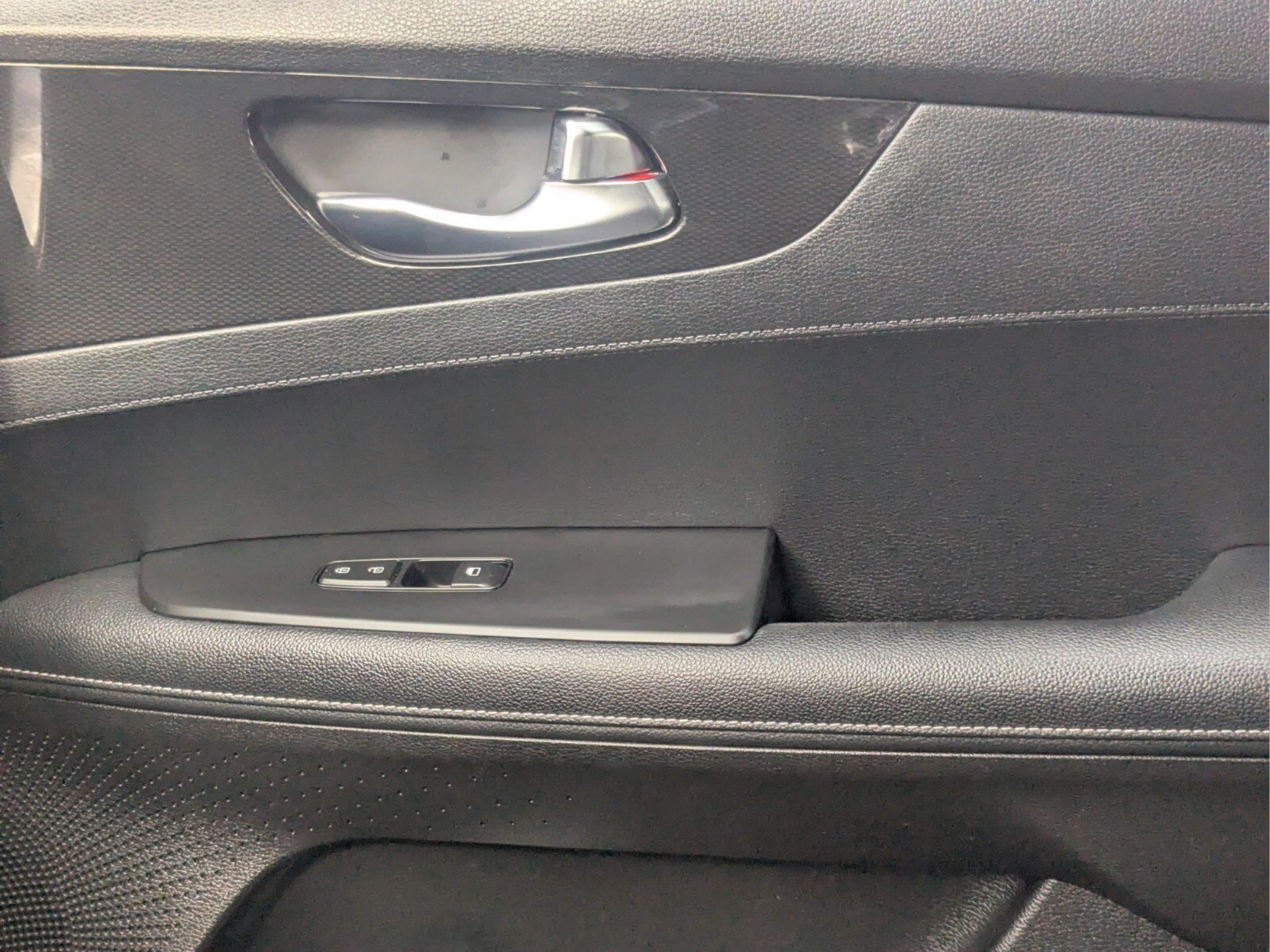 Certified 2023 Kia Forte GT-Line w/ GT-Line Technology Package FWD image 31