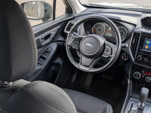 Used 2023 Subaru Forester Premium image 9