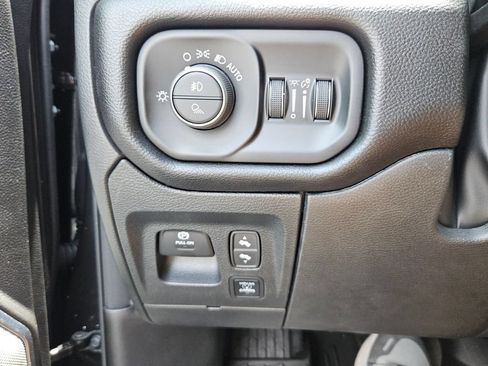 Used 2026 RAM 1500 Laramie w/ Night Edition AWD/4WD image 27