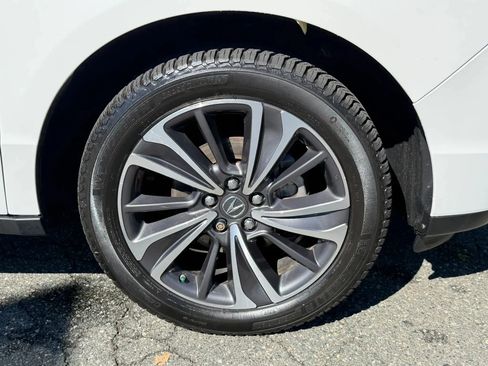 Used 2020 Acura MDX SH-AWD w/ Technology Package image 4