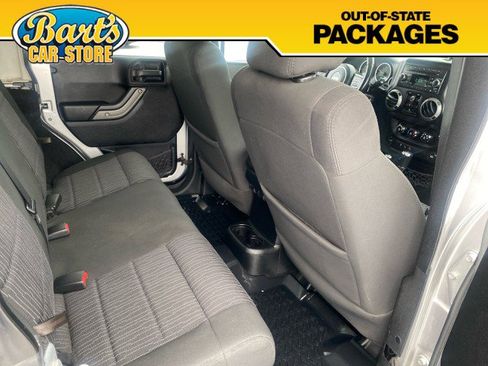 Used 2012 Jeep Wrangler Unlimited Sport image 12