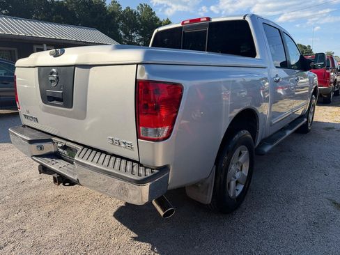 Used 2004 Nissan Titan SE AWD/4WD image 5