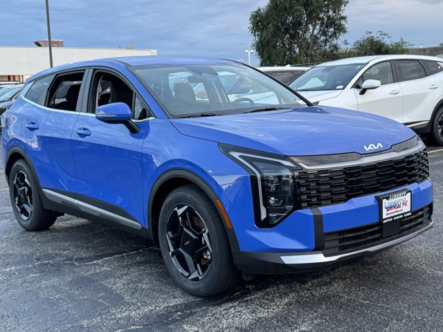 New 2026 Kia Sportage EX FWD image 2