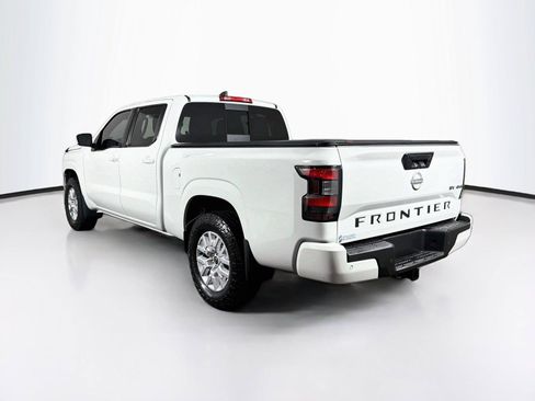 Used 2023 Nissan Frontier SV w/ Technology Package AWD/4WD image 9