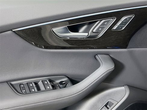 New 2026 Audi Q8 Premium Plus image 19