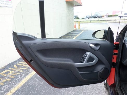 Used 2008 smart fortwo pure RWD image 7