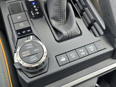 New 2026 Toyota Tacoma 4x4 Double Cab Hybrid image 7
