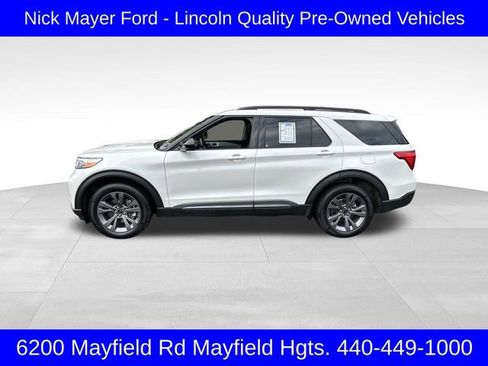 Used 2022 Ford Explorer XLT w/ Equipment Group 202A image 4