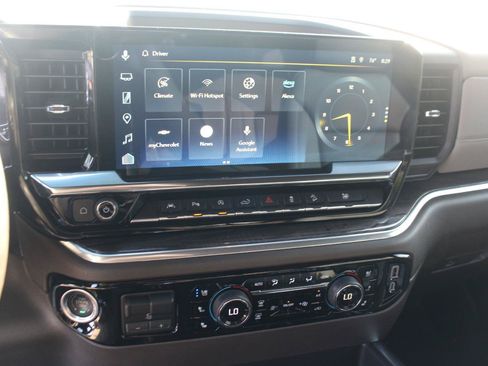 Used 2024 Chevrolet Silverado 1500 LTZ w/ LTZ Premium Package AWD/4WD image 22