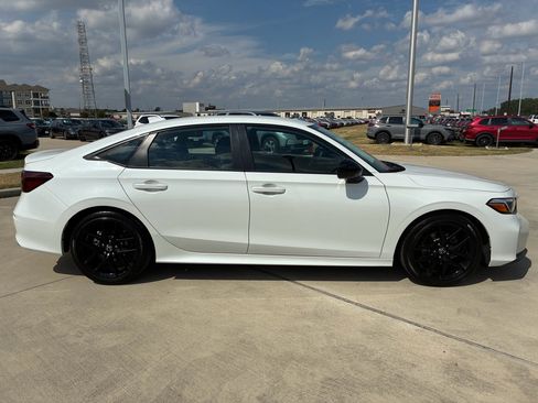 Certified 2026 Honda Civic Sport image 9