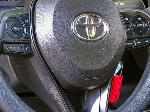 Used 2024 Toyota Corolla LE FWD image 21