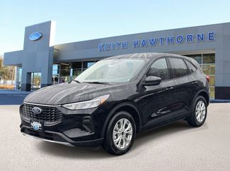 New 2026 Ford Escape Active w/ Cold Weather Package FWD video 3