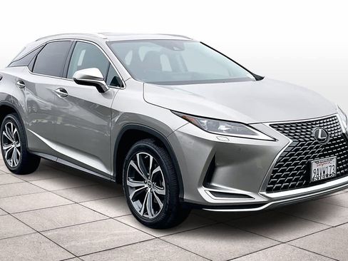 Used 2022 Lexus RX 350 AWD w/ Premium Package image 2
