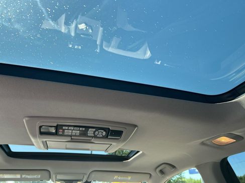 Used 2016 Honda Pilot Elite image 22