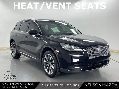 Used 2022 Lincoln Corsair Reserve w/ Elements Package image 4