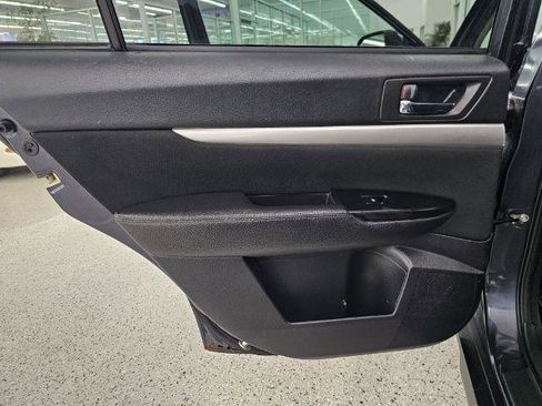 Used 2013 Subaru Outback 2.5i Premium image 29