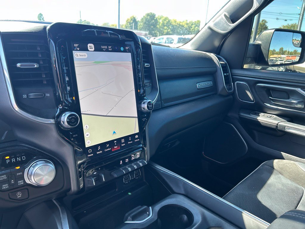 Used 2023 RAM 1500 Laramie AWD/4WD image 13