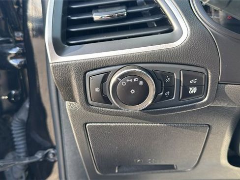 Certified 2023 Ford Edge SEL w/ Convenience Package image 15