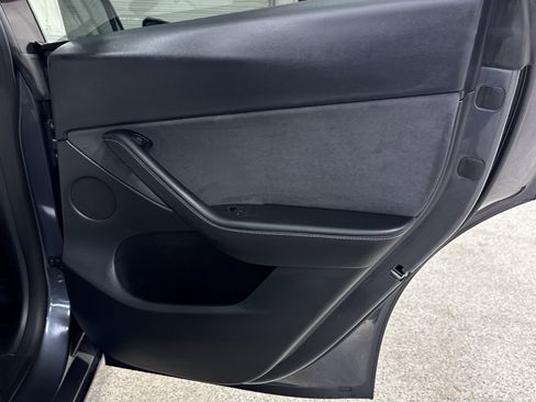Used 2023 Tesla Model Y Long Range image 20