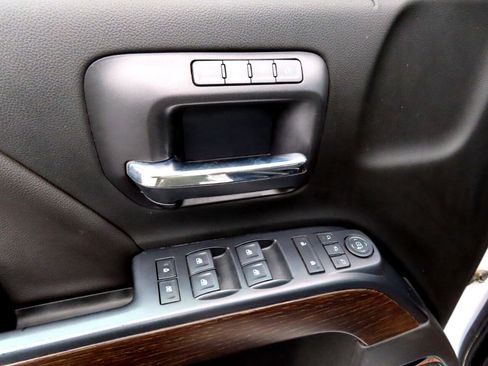 Used 2019 GMC Sierra 3500 Denali w/ Duramax Plus Package image 22