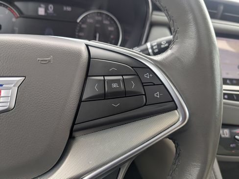 Used 2023 Cadillac XT5 Premium Luxury w/ LPO, Floor Liner Package FWD image 26