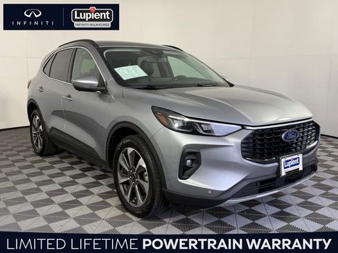 Used 2024 Ford Escape Platinum image 1