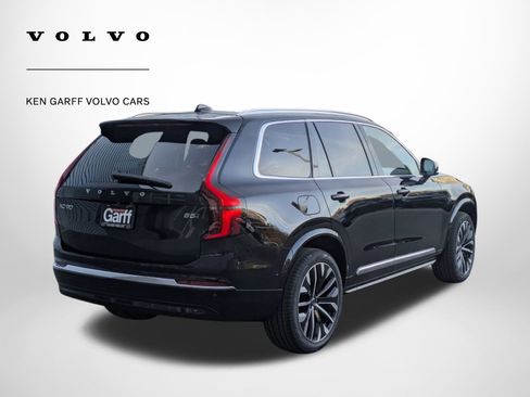 New 2026 Volvo XC90 B5 Plus w/ Protection Package image 3