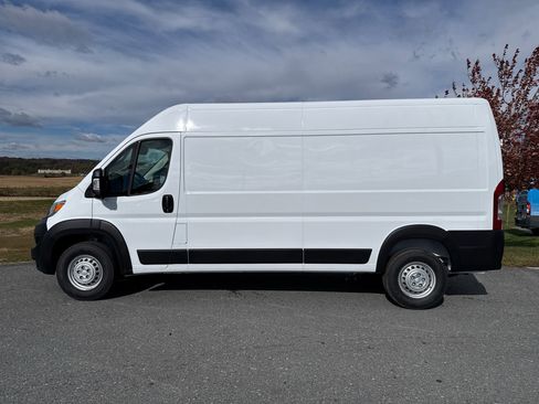 New 2026 RAM ProMaster 2500 w/ Advanced Safety Group image 14