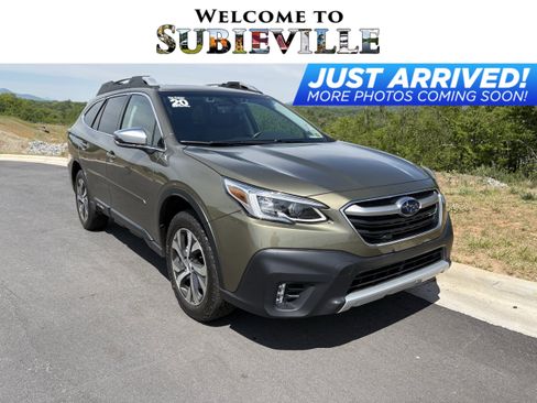 Used 2020 Subaru Outback Touring AWD/4WD image 1