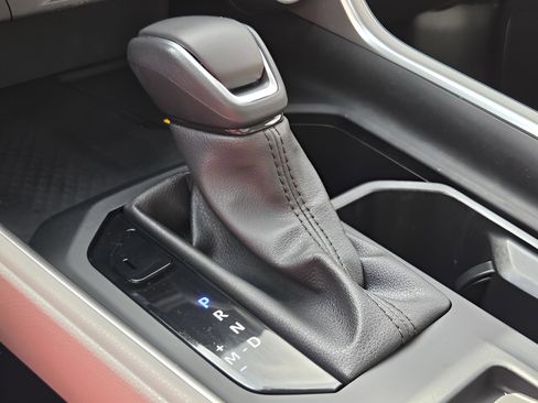 Certified 2024 Toyota Grand Highlander XLE image 19