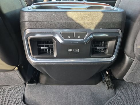 Used 2024 GMC Sierra 2500 Denali Ultimate AWD/4WD image 22