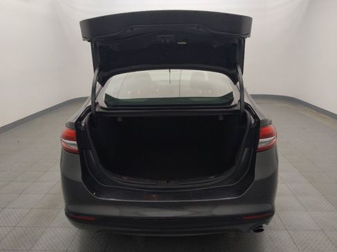 Used 2018 Ford Fusion SE w/ Equipment Group 201A image 29