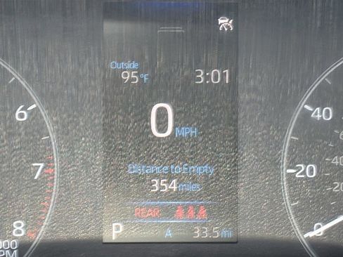 Used 2023 Toyota Corolla LE FWD image 35