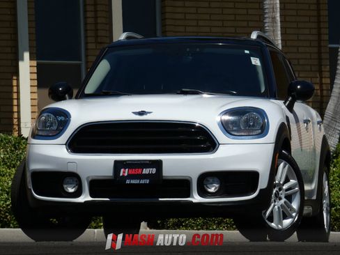 Used 2017 MINI Cooper Countryman FWD image 4