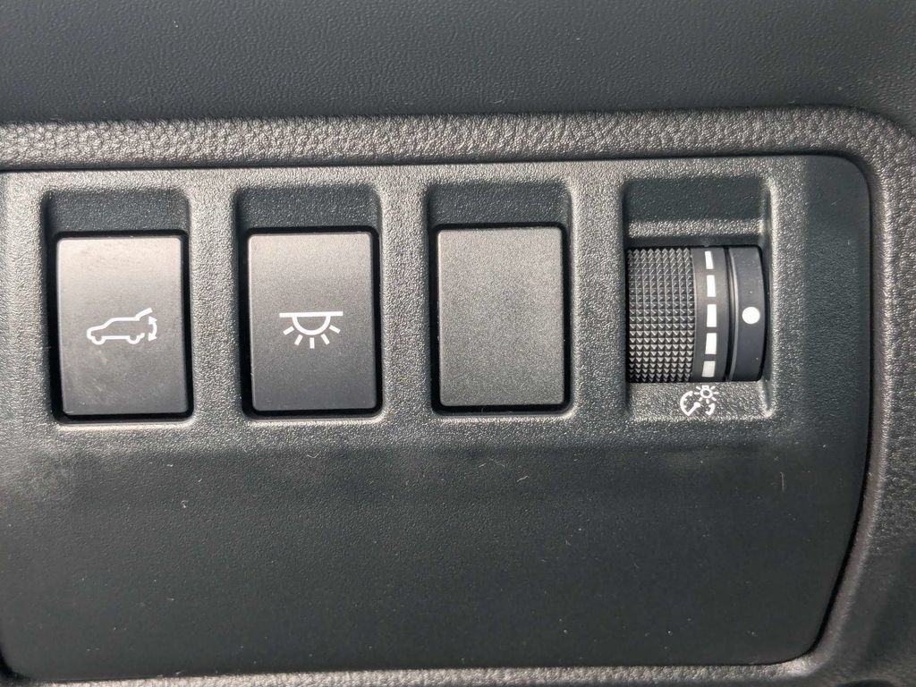 Used 2024 Subaru Ascent Onyx Edition AWD/4WD image 29