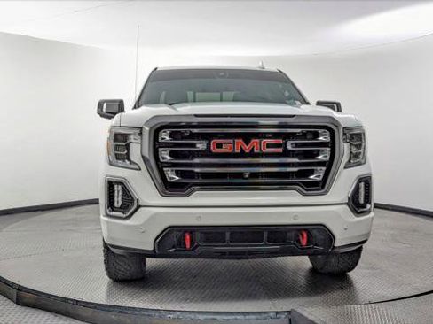 Used 2021 GMC Sierra 1500 AT4 w/ AT4 Value Package AWD/4WD image 12