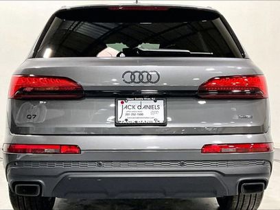 Certified 2025 Audi Q7 2.0T Premium w/ Convenience Plus Package