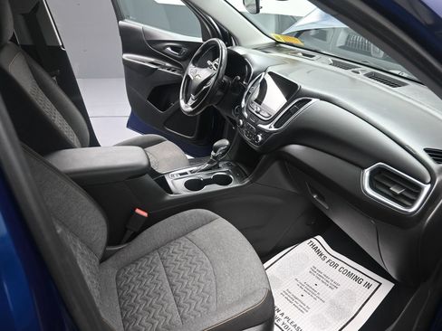 Used 2022 Chevrolet Equinox LT AWD/4WD image 20