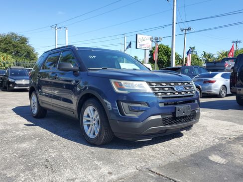 Used 2017 Ford Explorer FWD image 5